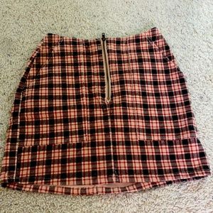plaid mini skirt with zipper in front